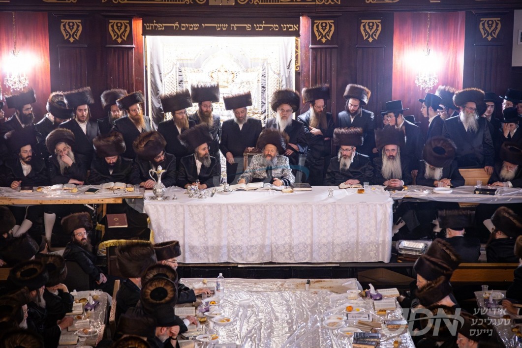 שבת יארצייט פון הרה&quot;ק מבאבוב זי&quot;ע ביי נכדו האדמו&quot;ר מבאבוב-45