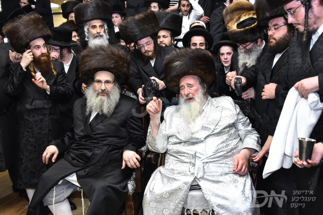 האדמו"ר מספינקא וועט אנקומען צוגאסט קיין ניו יארק, צו באשיינען די שמחת החתונה פונעם יונגסטן קינד ביי אחיו האדמו"ר מספינקא