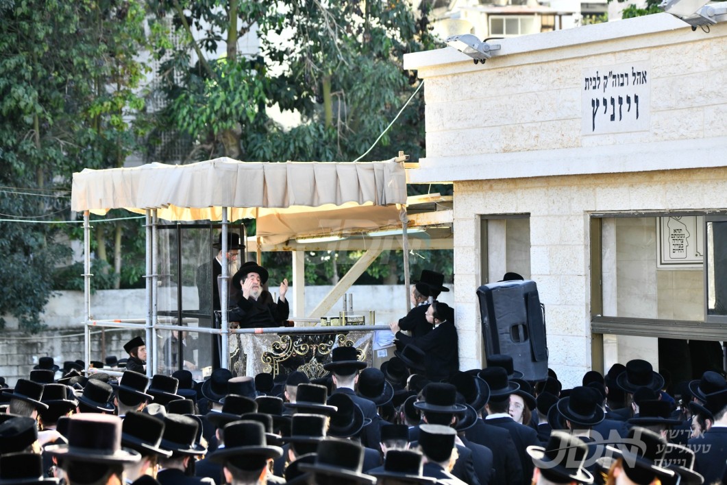 יארצייט פון הרה"ק בעל ישועות משה מוויזניץ זי"ע ביי בנו האדמו"ר מוויזניץ