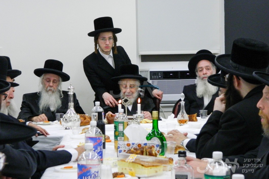 יארצייט פון הרה"ק בעל אך פרי תבואה מליסקא זי"ע ביי האדמו"ר מליסקא