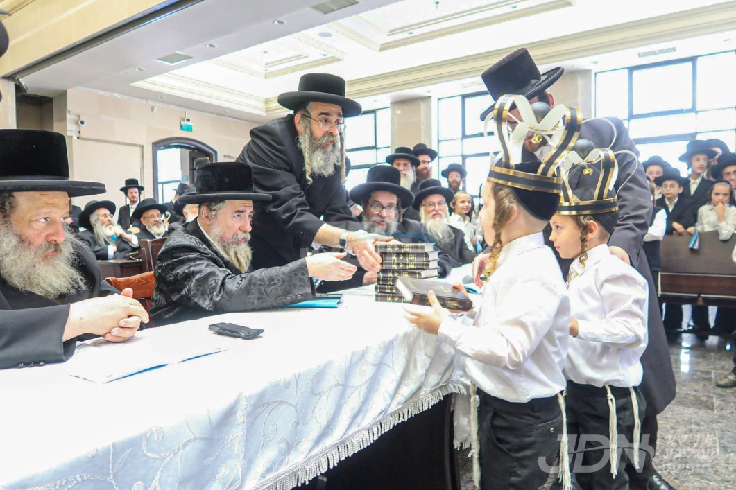 חומש סעודה אין תלמוד תורה סקווירא אין ירושלים