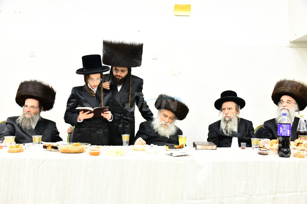 שמחת הבר מצוה בבית מאקאווא - שאץ