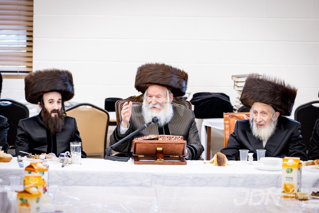 שמחת הברית פון אן אייניקל פון האדמו"ר מבאבוב אין מחנה כרם שלמה ד'באבוב
