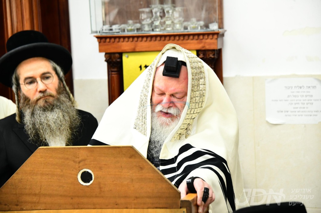 האדמו"ר מפרימישלאן ביי התרת נדרים ערב ראש השנה