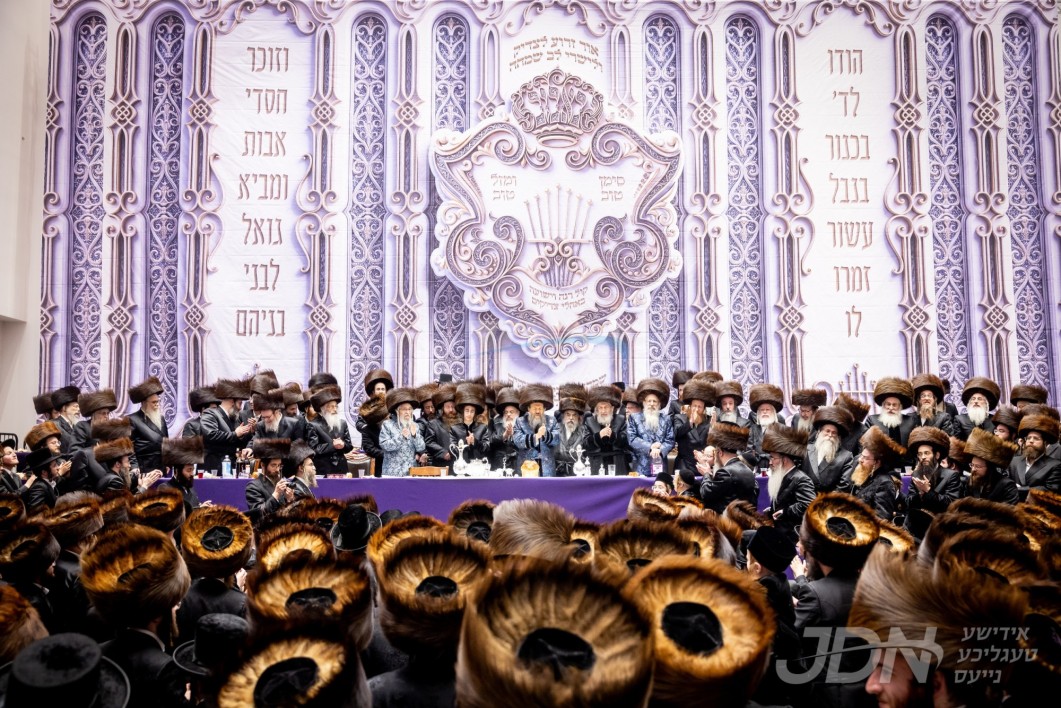 שמחת החתונה פון אן אייניקל פון הגה"צ אבד"ק באבוב-45