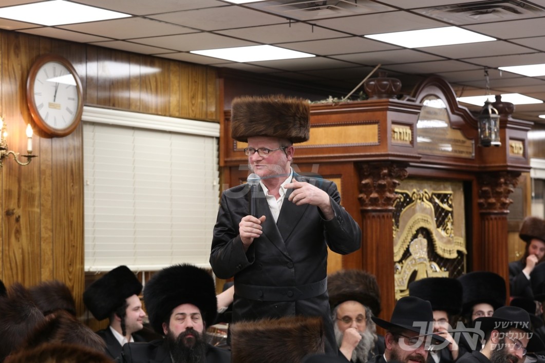 באקאנטער משמח אלוקים ואנשים הרה''ח ר' בצלאל דים ע''ה נפטר געווארן