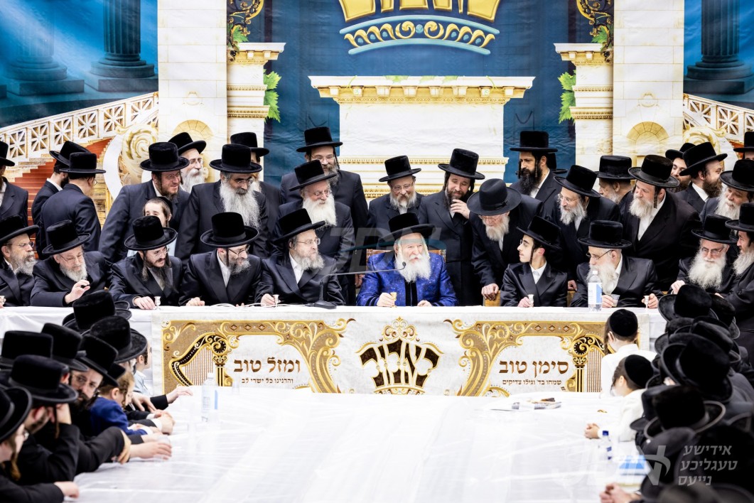 שמחת התנאים פון אן אייניקל פון האדמו"ר מבאבוב