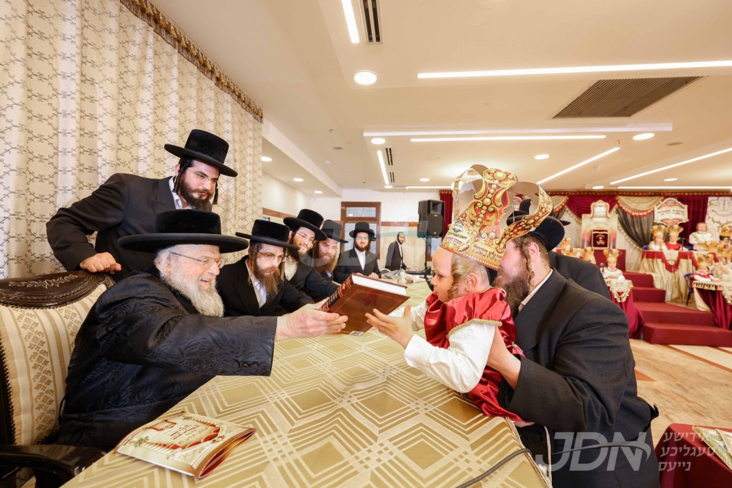 חומש סעודה אין תלמוד תורה משנת החינוך אין בית שמש