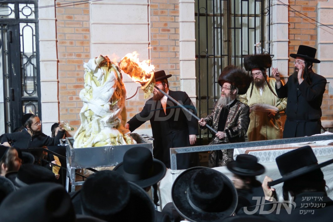 ל"ג בעומר אין חצר הקודש קרעטשניף סיגעט