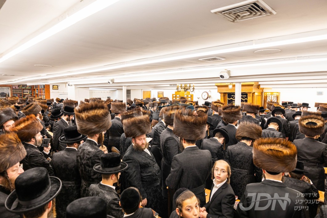 א' סליחות אין חצר הקודש סקולען