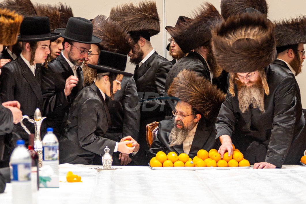 פסח אין חצר הקודש תולדות יהודה סטוטשין