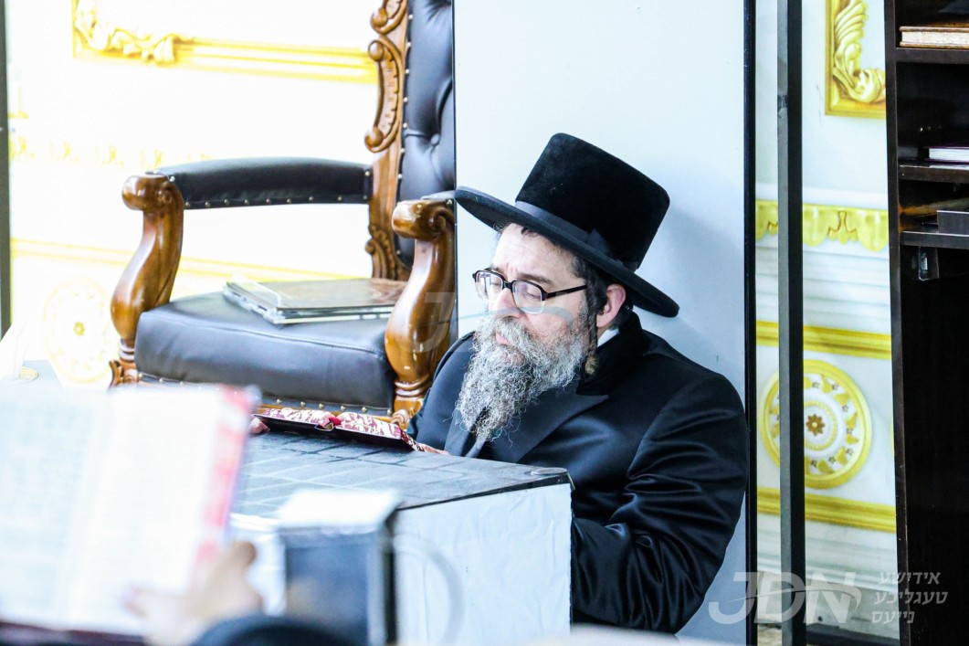 תשעה באב ביי האדמו"ר מסקולען פון ירושלים