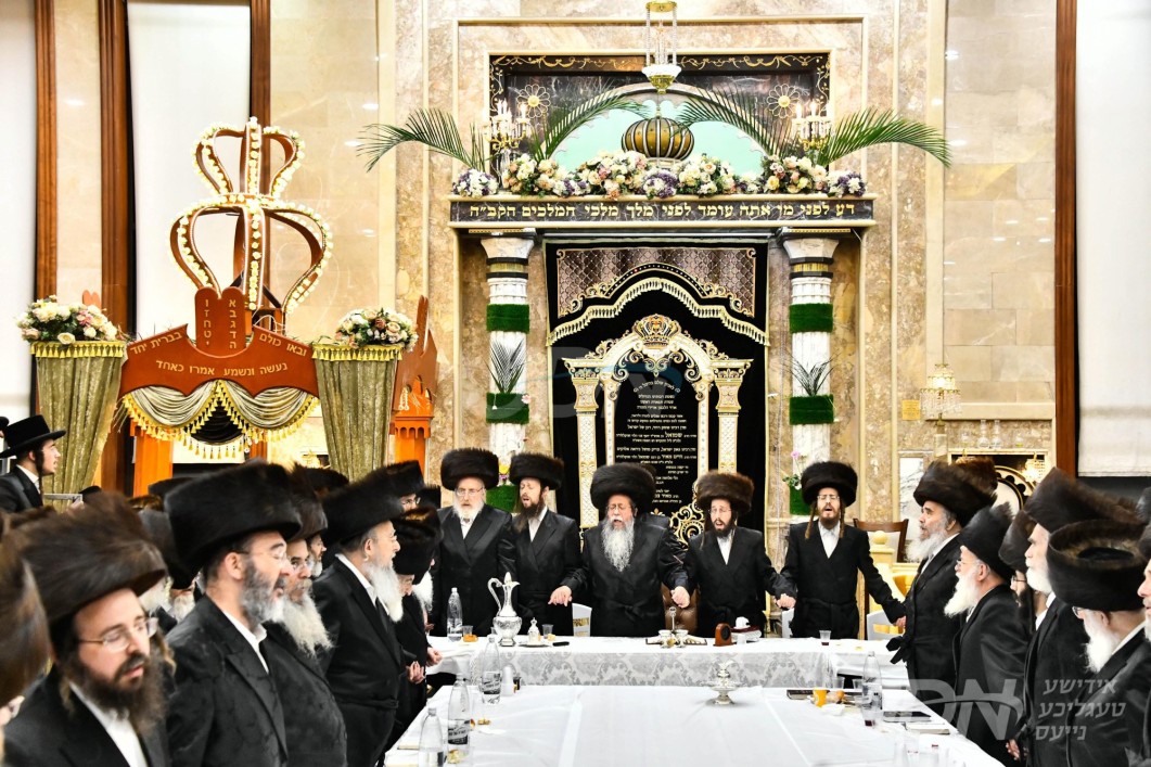 מוצאי שבועות אין חצר הקודש שבט הלוי