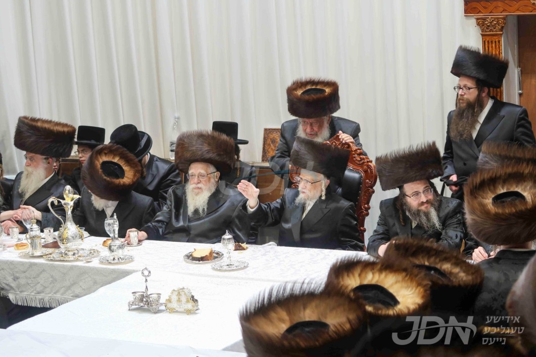 יארצייט פון בעל ברכת משה מסערט וויזניץ זצ"ל ביי האדמו"ר מסערט וויזניץ