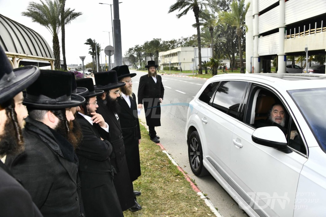 האדמו"ר מוויזניץ לרפו"ש אנגעקומען קיין דייטשלאנד לצרכי רפואה, מעדיצינישע פראצעדור באשטימט אויף מארגן דינסטאג אינדערפרי