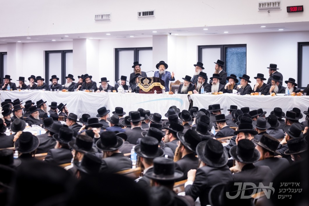 יארצייט פון הרה"ק מבאבוב זי"ע ביי נכדו האדמו"ר מבאבוב-45