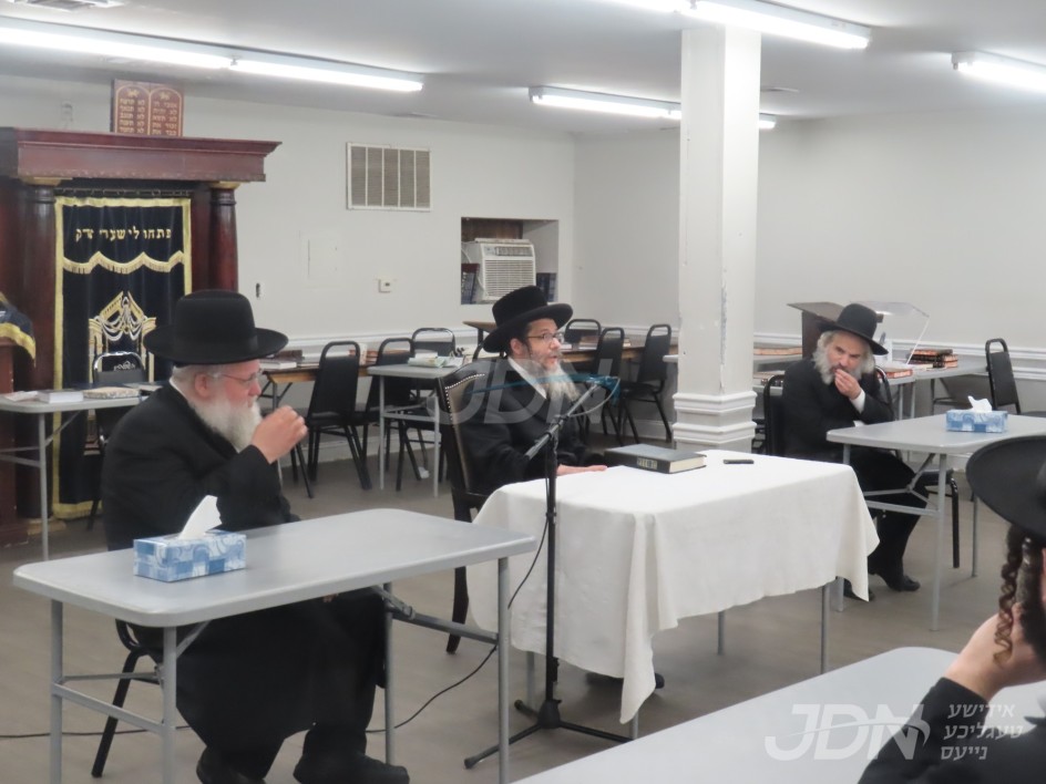 האדמו"ר מסקולען פון לעיקוואד באזוכט אין ישיבה הרמה אהל משה אין לעיקוואד