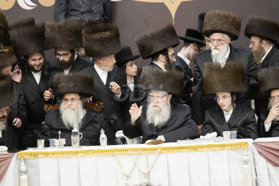 שמחת החתונה פון אן אייניקל פון האדמו"ר מפשעווארסק