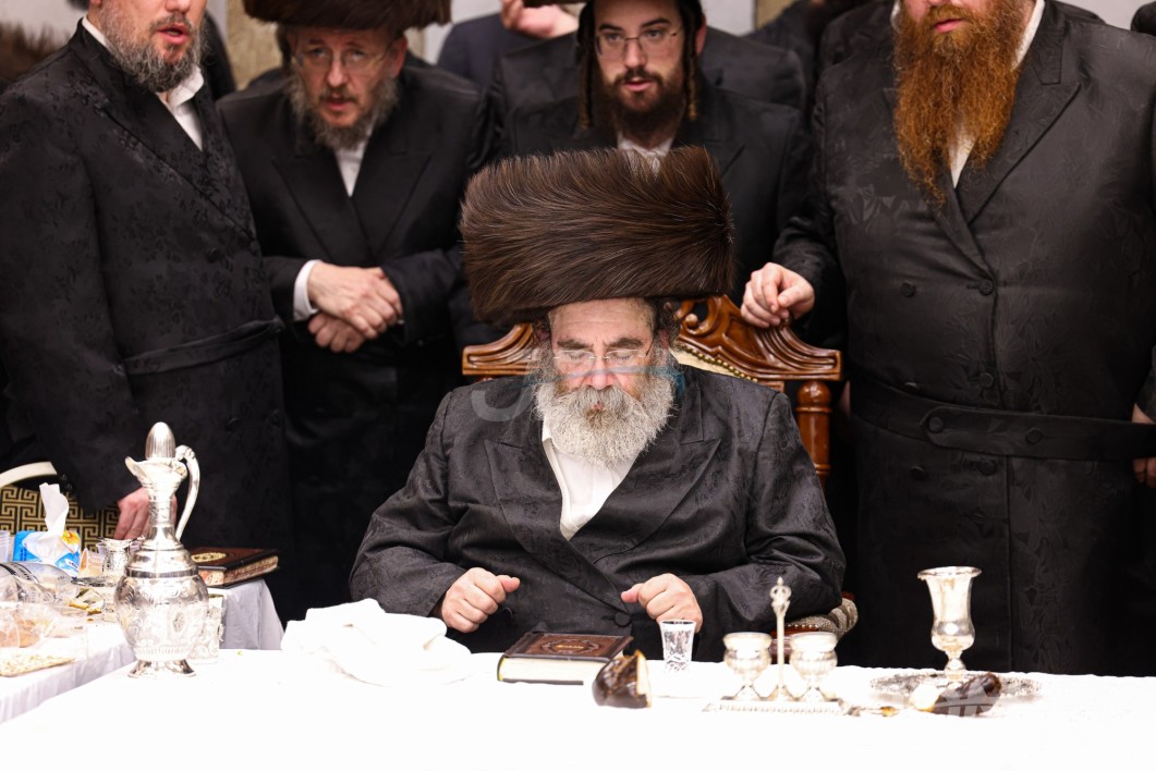 האדמו"ר מסטוטשין באזוכט אין ארה"ק