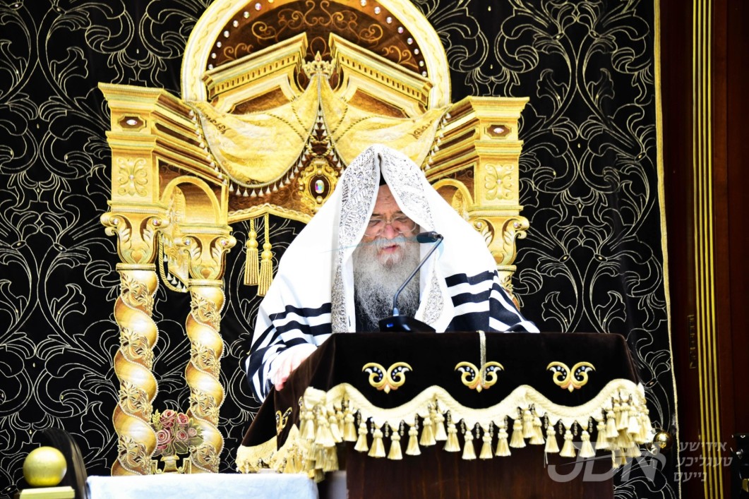 א' סליחות אין חצר הקודש דאראג