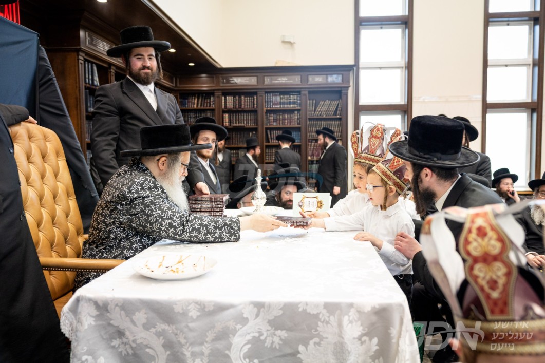 חומש סעודה אין תלמוד תורה סאטמאר אין לעיקוואד