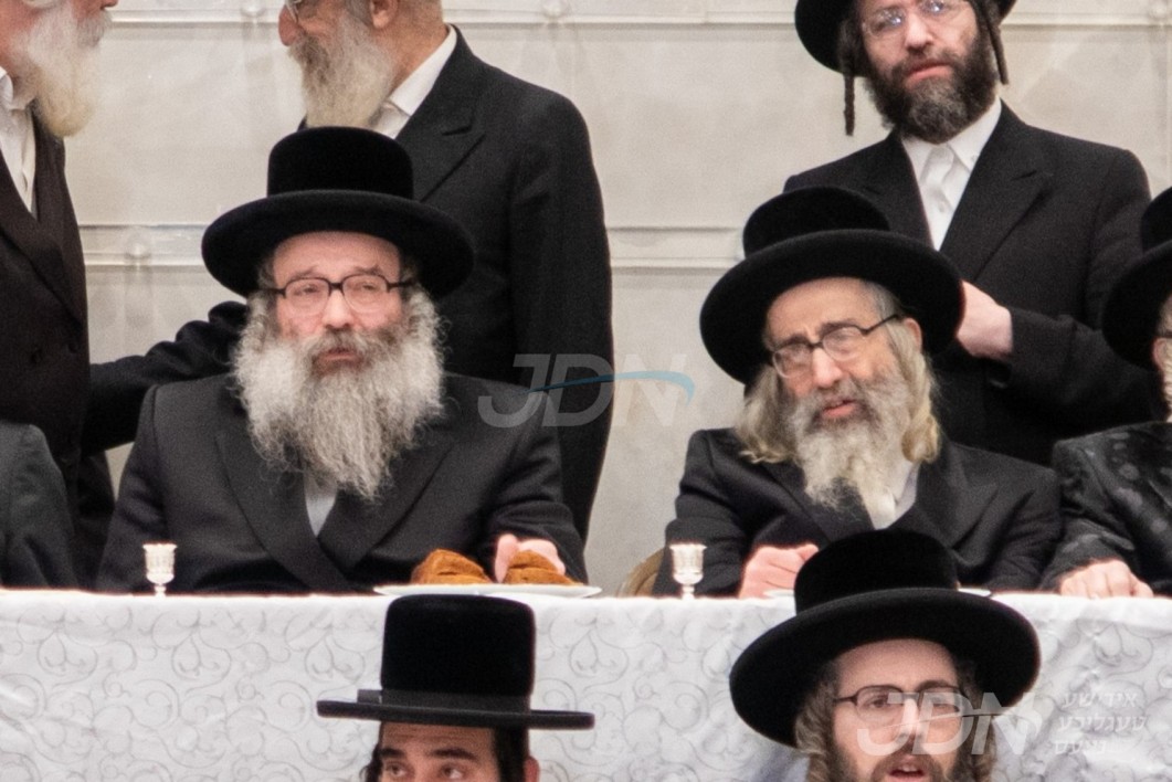 כשהשמחה במעונם: האדמו"ר מוויזניץ פון ב"פ וועט פראווענען אן ערשטמאליגע שבת אין ליבערטי, אינאיינעם מיט דודו ומחותנו האדמו"ר מוויזניץ פון וומס"ב