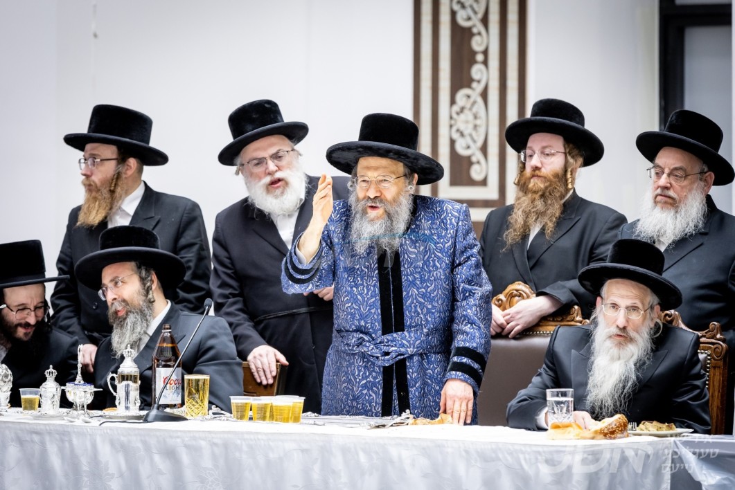 יארצייט פון הרה"ק מצאנז זי"ע ביי האדמו"ר מבאבוב-45