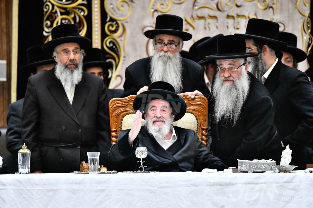 האדמו"ר מוויזניץ לרפו"ש וועט ווידער ארויספארן קיין דייטשלאנד לצרכי רפואה