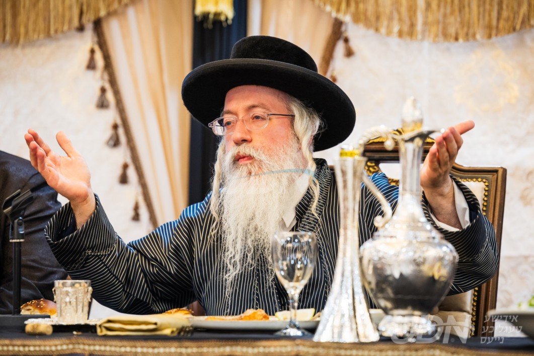 ערהאבענער מעמד "ברנה יקצורו" פאר אברכי כולל הלכות שבת שע"י היכל הכוללים יערות הדבש, בראשות המקובל הגה"צ רבי משה פריש שליט"א אבד"ק יערות הדבש