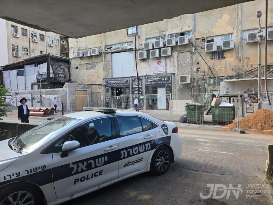 געוואגטע רויבעריי אין טשערנאבילער בית המדרש אין בני ברק, ווערדפולע זילבערווארג געגנב'ט