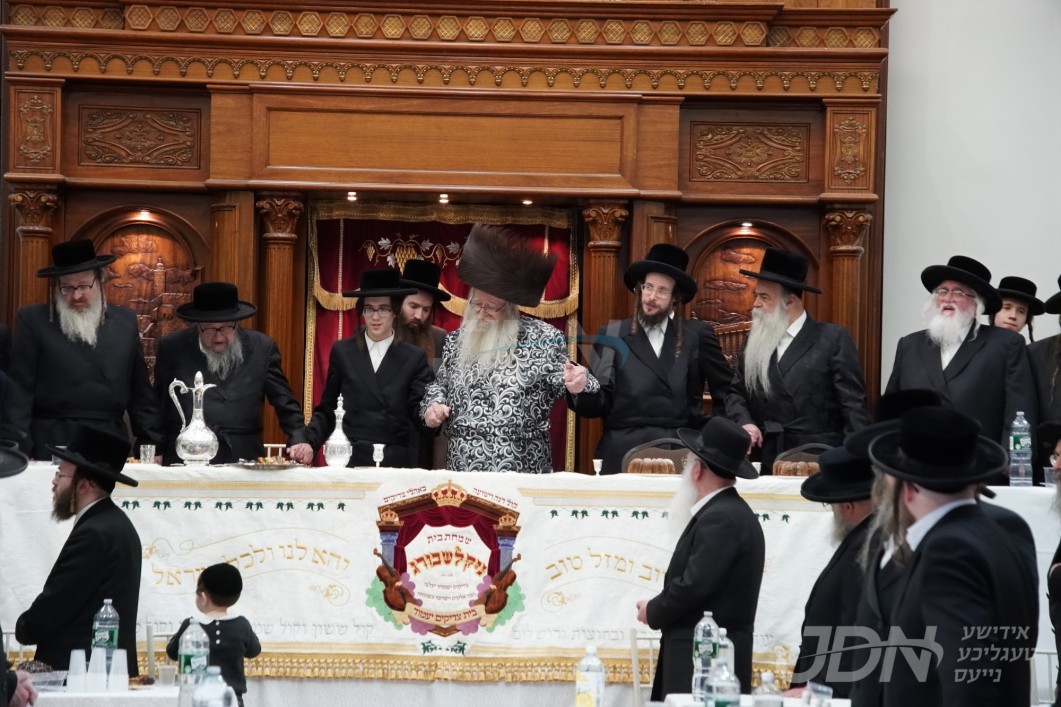 שמחת התנאים פון אן אייניקל פון האדמו"ר מניקלשבורג