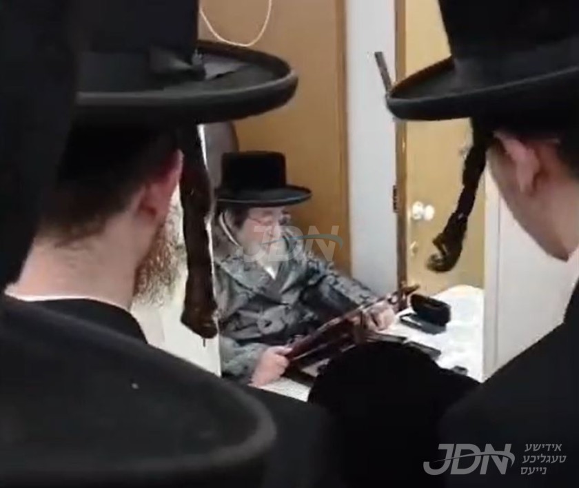 ווידעא: האדמו"ר מוויזניץ לרפו"ש ביים ציילן ספירה היינט נאכט ו' אייר, בביתו נאוה קודש פון אביו הרה"ק בעל ישועות משה מוויזניץ זצ"ל