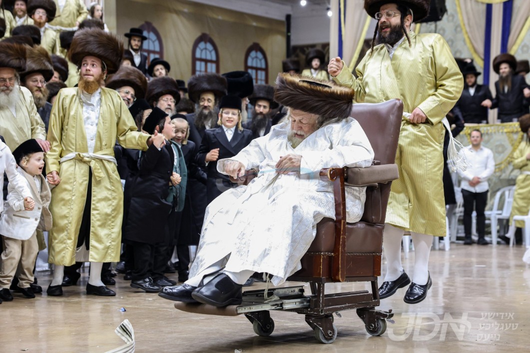 שמחת החתונה פון אן אייניקל פון האדמו"ר מתולדות אברהם יצחק