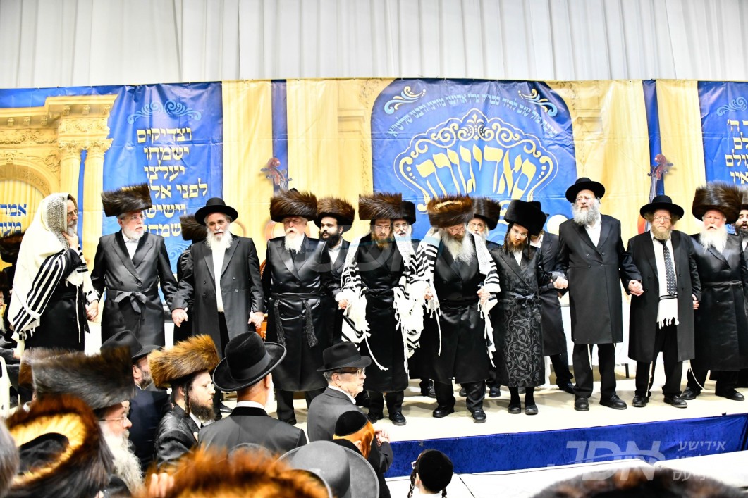 שמחת הוואכנאכט און ברית פון בן האדמו"ר מסאדיגורה