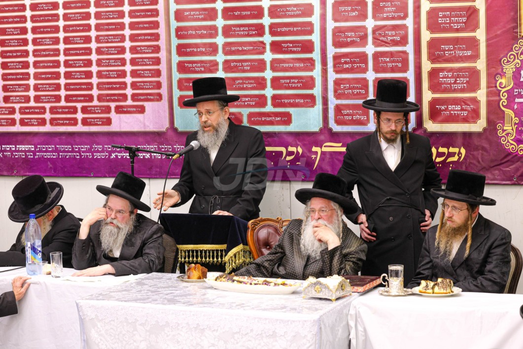 יארצייט פון הרה"ק בעל באר יעקב מנדבורנה זי"ע ביי האדמו"ר מנדבורנה ירושלים