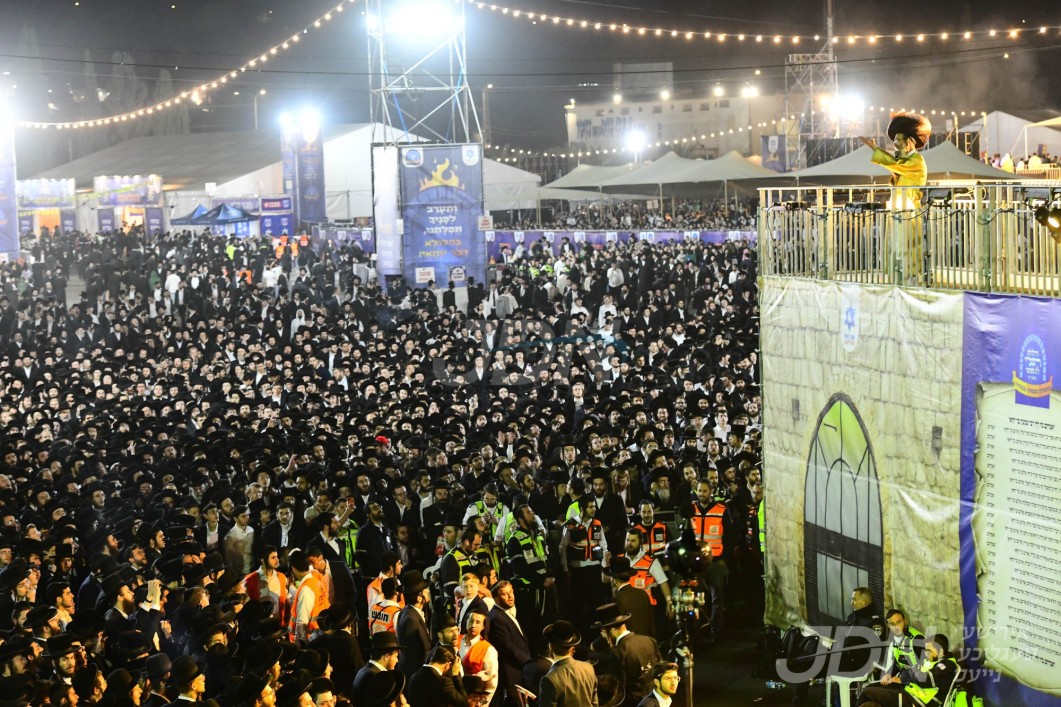 יבטל כל הגזירות: האלט מיט לעבעדיג די גרויסע הדלקה אין ירושלים דורך הגה"צ המשפיע ר' אלימלך בידערמאן
