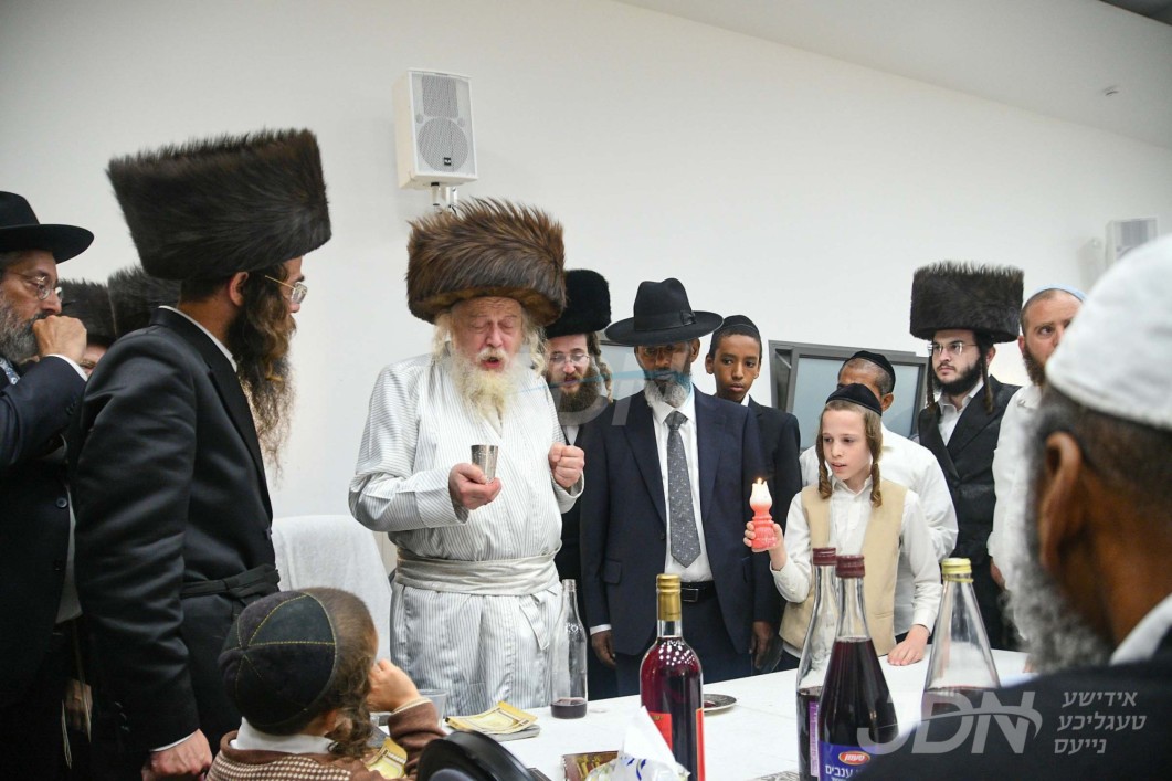 האדמו"ר ממבקשי אמונה מוצש"ק אין עמנואל
